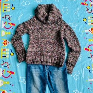 Cowl wool warm sweater for a night with friends. Size L